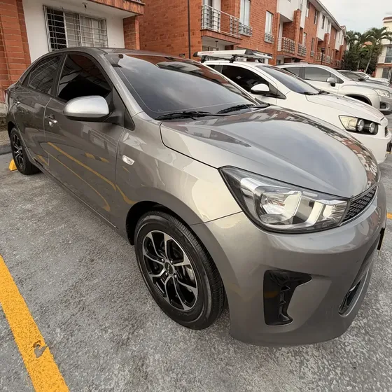Kia Soluto 2024 1.4 Emotion Aut