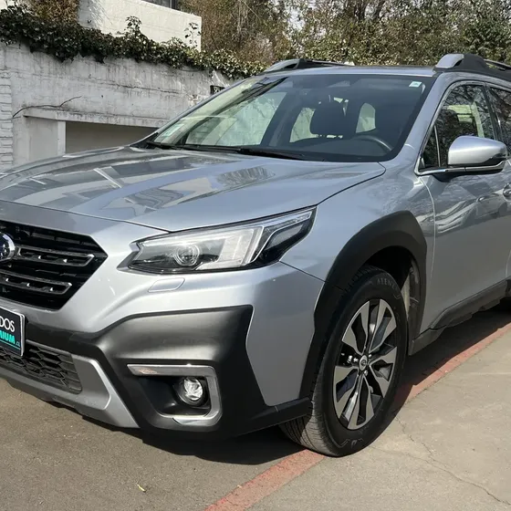 Subaru Outback 2025