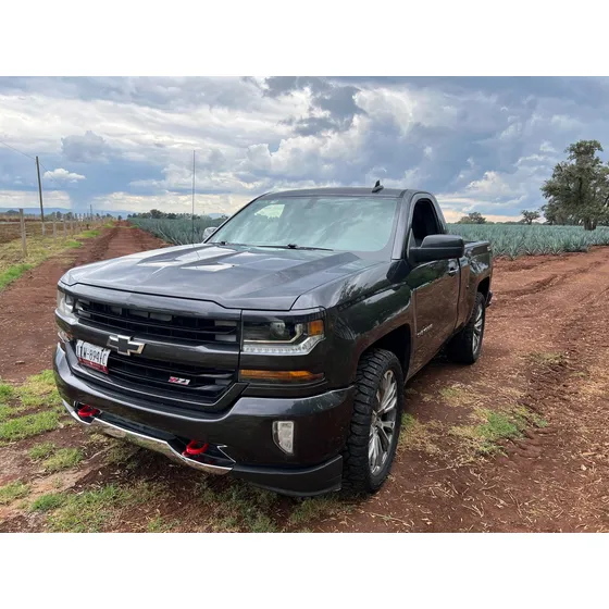 Chevrolet Cheyenne 5.4 2500 Cab Reg Lt Z71 4x4 At