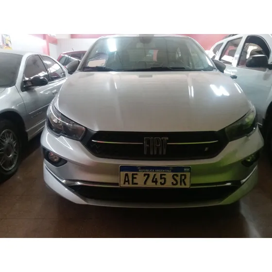 Fiat Cronos 1.8 16v Precision At6 Pack Premium
