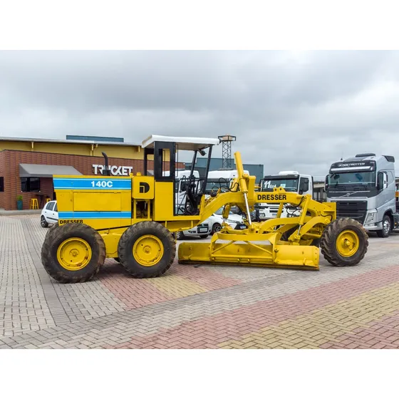 Motoniveladora / Patrola Dresser 140c 1987 = Volvo, Komatsu