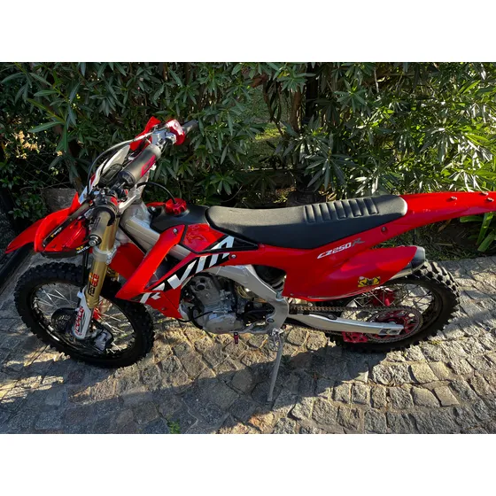 Rvm 250 R - Cz 250 R ( Enduro )