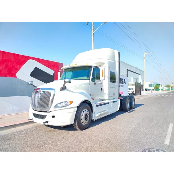 Prostar 2014 Blanco, Cummins, Camarote Corto