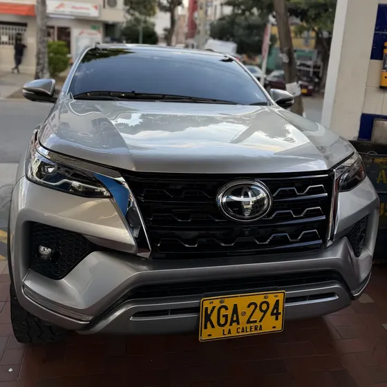 Toyota Fortuner 2022 2.4 Street At 7as