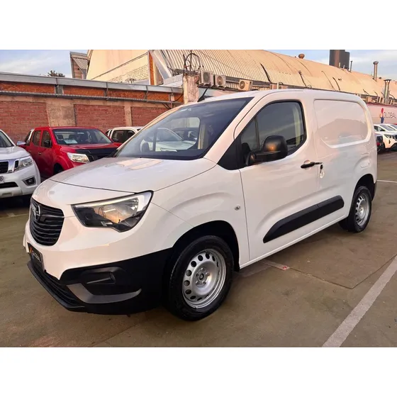 Opel Combo L1
