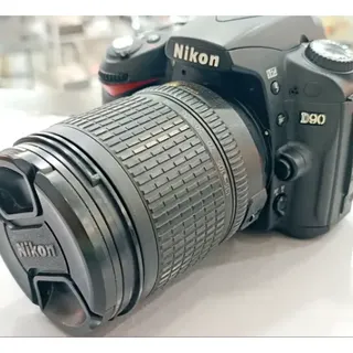 Camera Nikon D7000 + Lente 18 105mm!! Dep.ou Dinh: R$ 2400