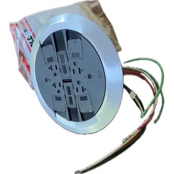 Ratchet Pro 2 Contactos Duplex 20 A Wiremold 881rc4atcal