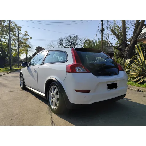 Volvo C30 2.0 145hp At P3 Facelift