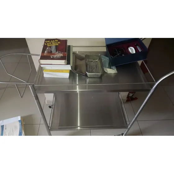 Carretilla Acero Inoxidable Para Clinica Médica