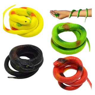 Kit 4 Cobras Falsa Realista Brinquedo Pegadinha Borrach 80cm Kit 4 Cobras Falsa Realista Brinquedo Pegadinha Borrach 80cm