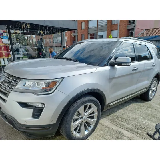 Ford Explorer 2.3 Limited 4x4