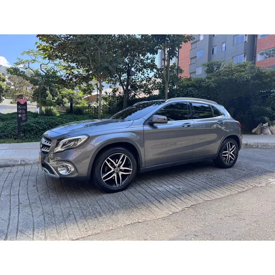 Mercedes-benz Clase Gla 1.6 Urban