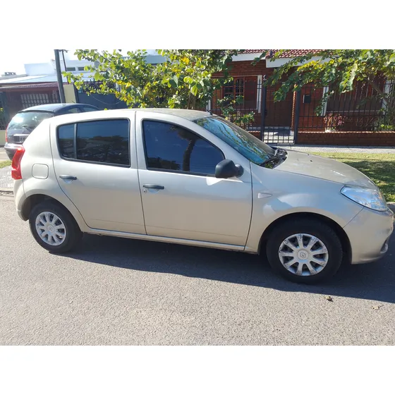 Renault Sandero 1.6 Confort