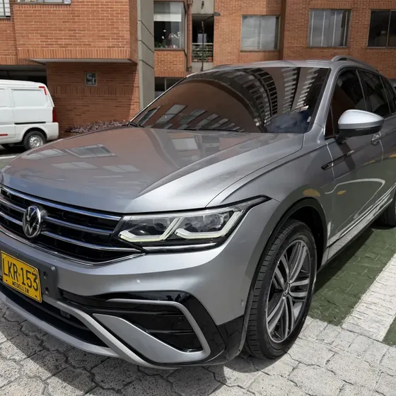 Volkswagen Tiguan 2022 Highline 2.0 Tsi 4motion Elegance 4x4 7 Pasajeros