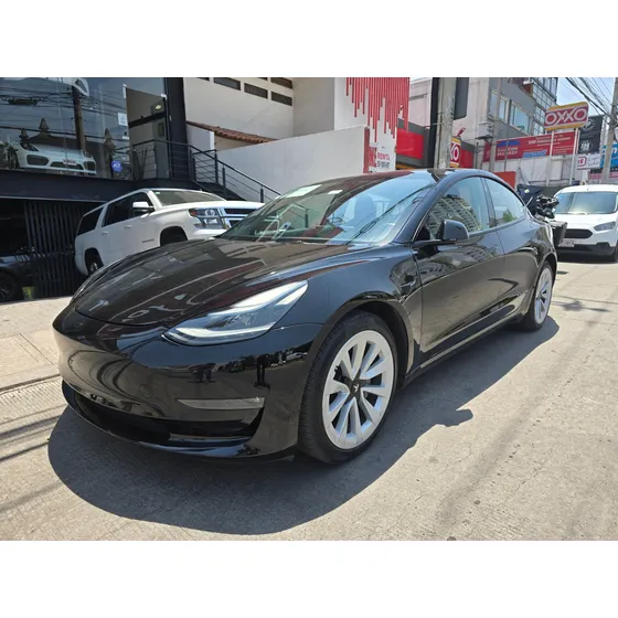 Tesla Model 3 75d Mt