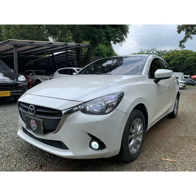 Mazda 2 Touring At 2016