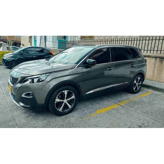 Peugeot 5008 2.0 Gt Line