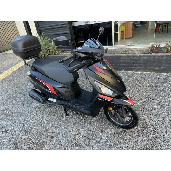 Scooter Hero Dash 125