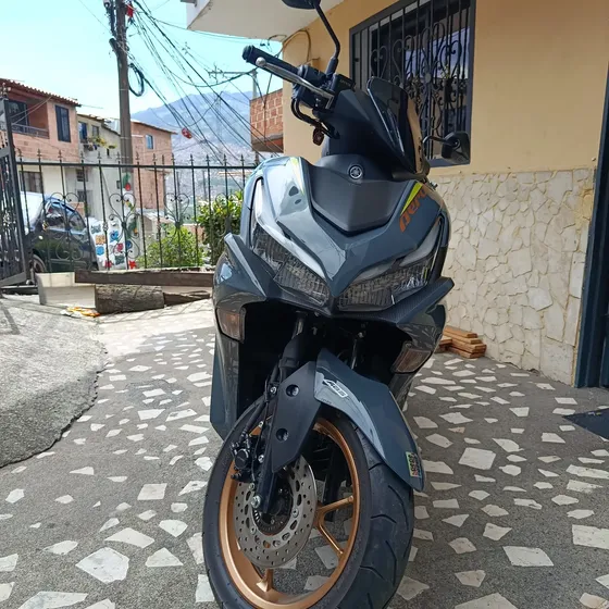 Vendo Hermosa Yamaha Aerox 155 Como Nueva No. Mejor Quemueva
