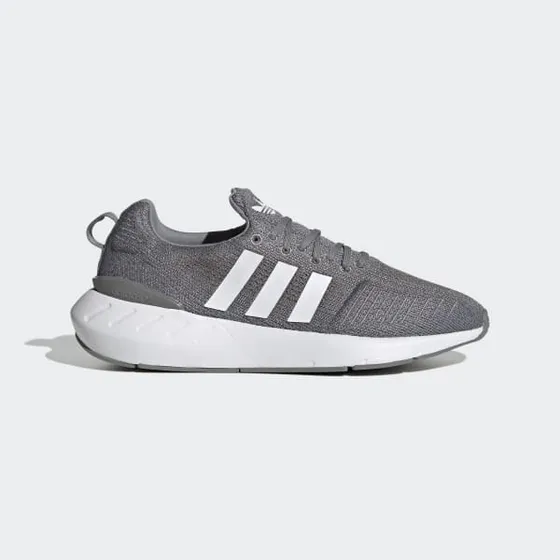 Zapato Modelo adidas Swift Run 22 - Gris