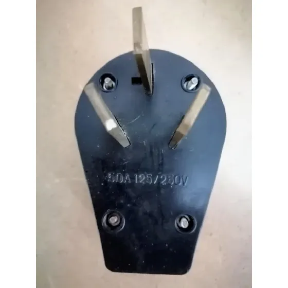 Enchufe Alta Tension 3 Patas (125 / 250v 50a) (no Chino)