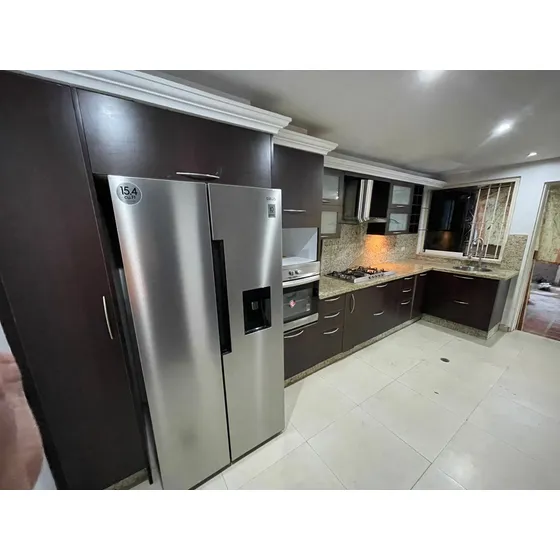 Cocina Empotrada De 4,90 X 1,45, Incluye Accesorios