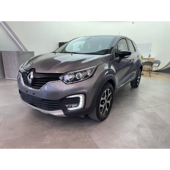 Renault Captur 2.0 Iconic At