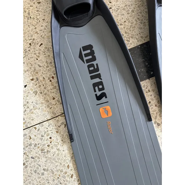 Aletas Pala Larga Mares Razor Pro Pesca Submarina Apne