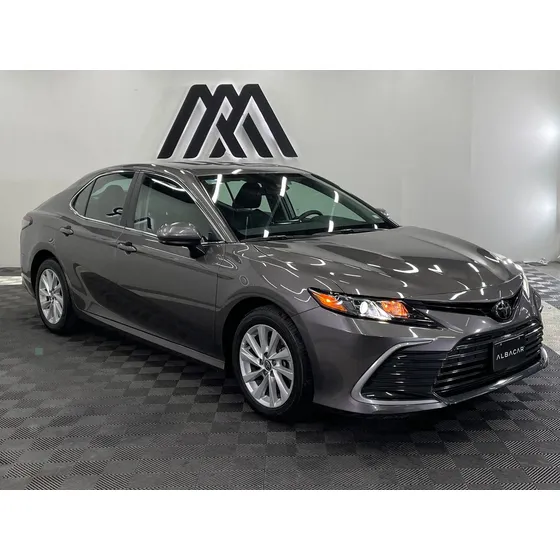 Toyota Camry 2.5 Le At