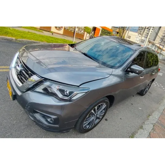 Nissan Pathfinder 3.5 R52 Exclusive