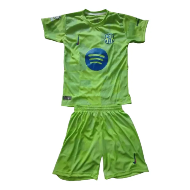 Nuevo Uniforme Alternativo Del Fc Barcelona Para Niños.