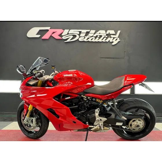 Ducati Supersport S
