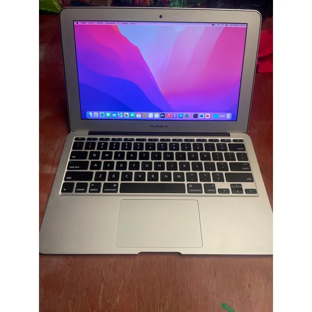 Macbook Air 11 2015 I5 Mac Os Monterrey