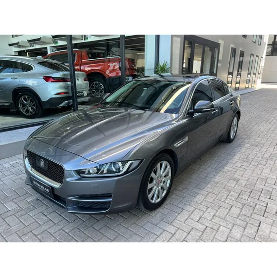 Jaguar Xe 25t