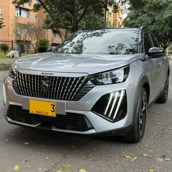Peugeot 2008 2025 1.2 Gt-line