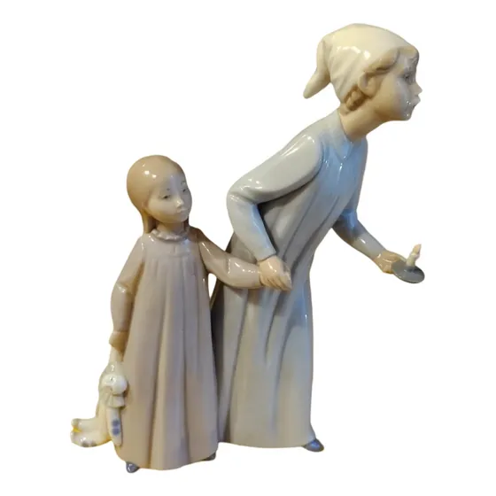 Figura Porcelana Niños Nao De Lladró