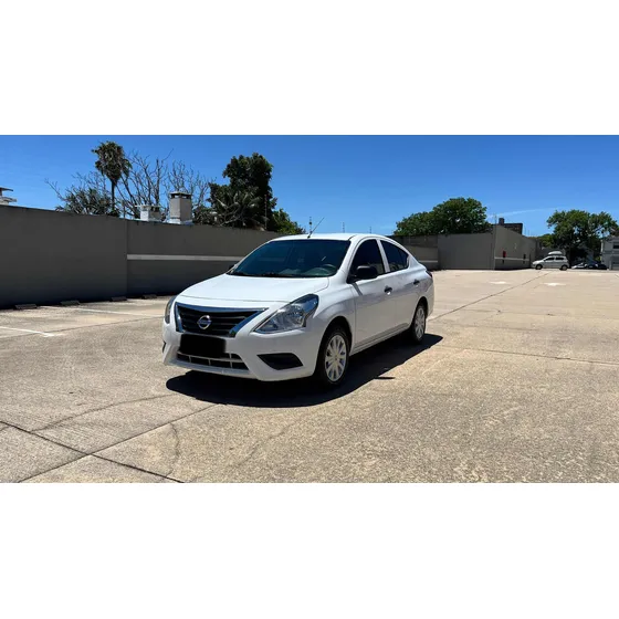 Nissan Versa 1.6 Drive