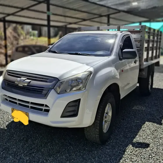 Chevrolet D-max 2019 2.5l Mecánica 4x4