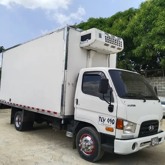 Hyundai H78