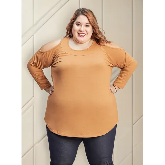 Remera Con Hombros Descubiertos De Modal | Talles Grandes