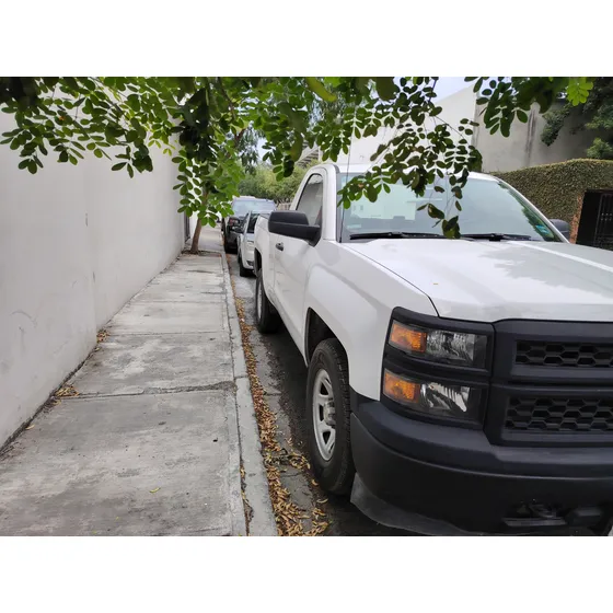 Chevrolet Silverado 4.3 1500 Cab Reg V6/ Aa At