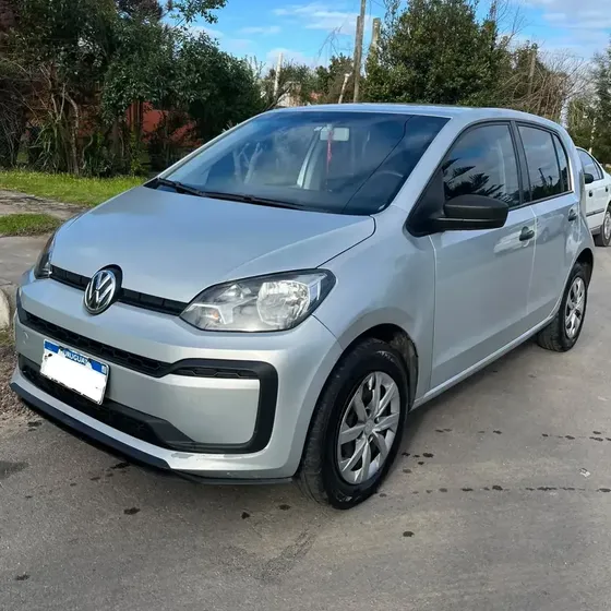 Volkswagen Up! 2018 1.0 Take