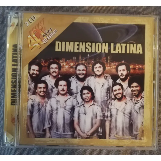 Cd De La Dimensión Latina  40 Años 40 Éxitos  Estándar