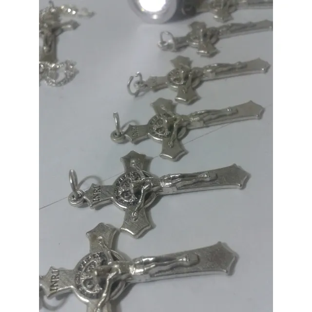 300 Se Vende Cristo De San Benito Trilobada T.m. En Alpaca