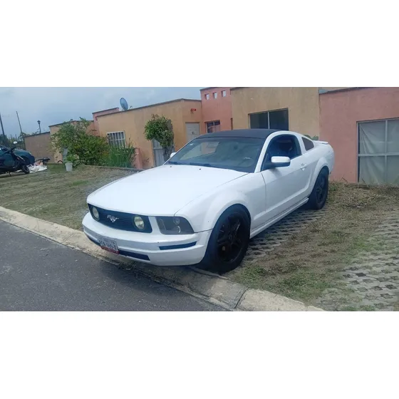 Ford Mustang 4.6 Gt Base 5vel Tela Mt