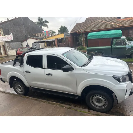 Nissan Frontier 2.3t S 4x4 Mt L22