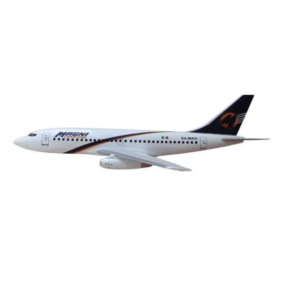 Avion 737-200 Magnicharters De Madera 30cm