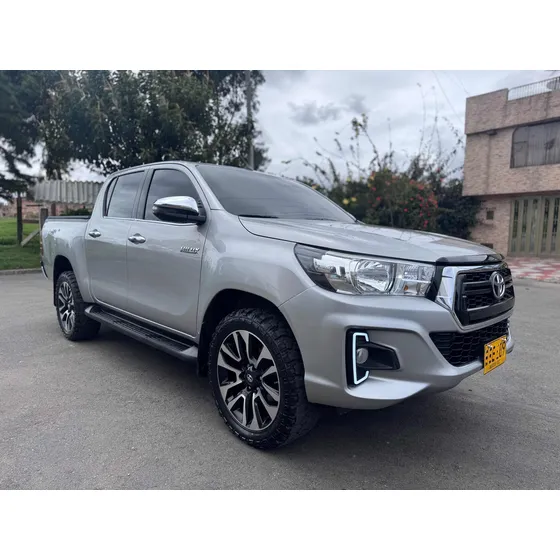 Toyota Hilux 2.8l Aut Revo