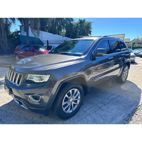 Jeep Grand Cherokee 3.6 Limited 286hp Techo + Llantas 18