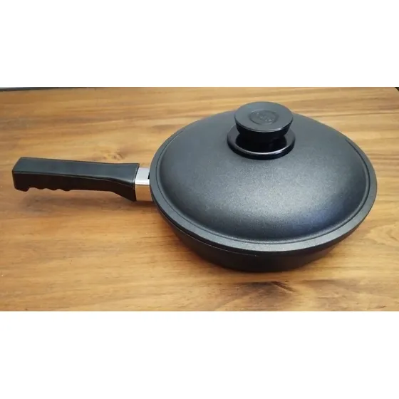 Sarten Essen 22 Cm Con Mango Y Tapa